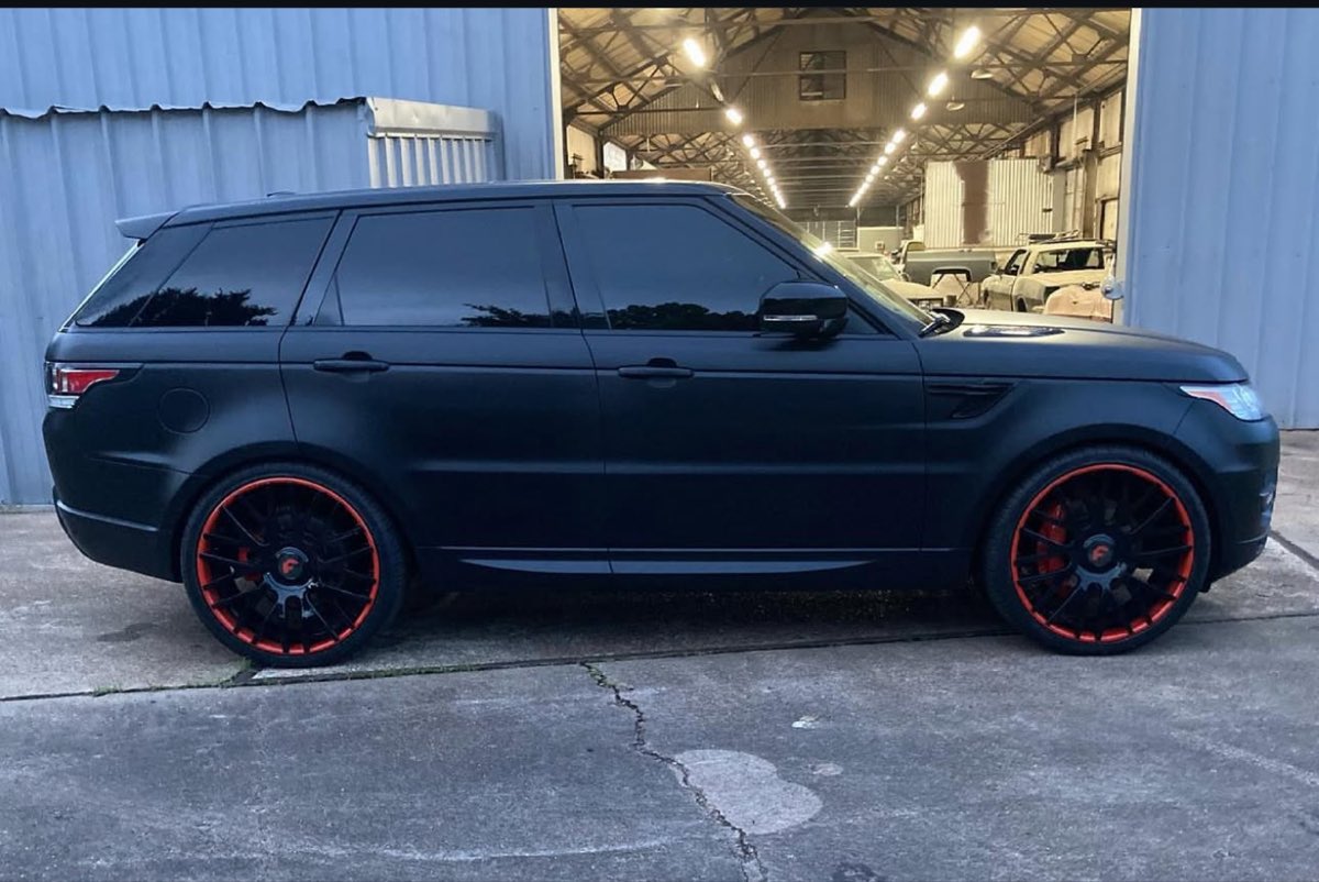 Glorious Reflections Inc auto body and paint work photo