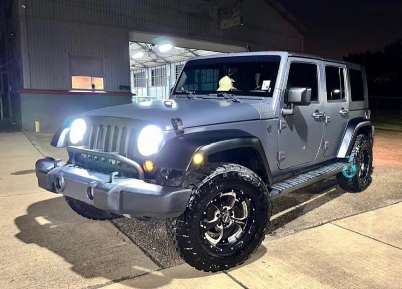 Glorious Reflections Inc auto body and paint work photo